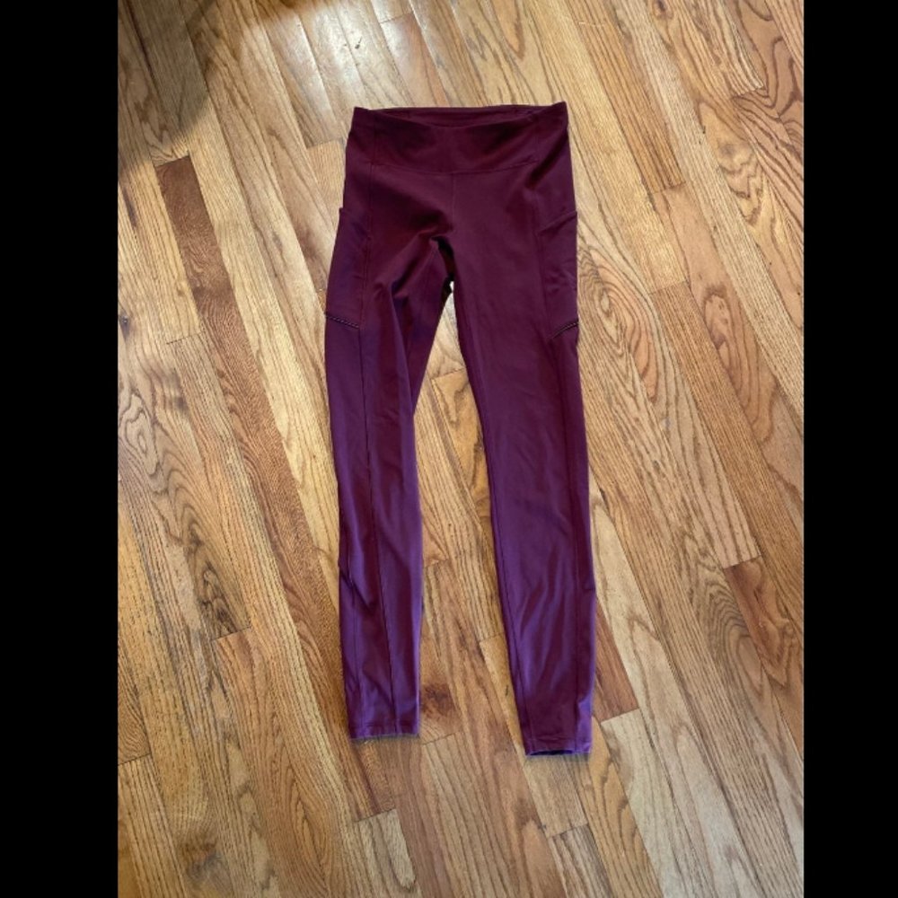 Lululemon Speed Up Tight Leggings size 6
